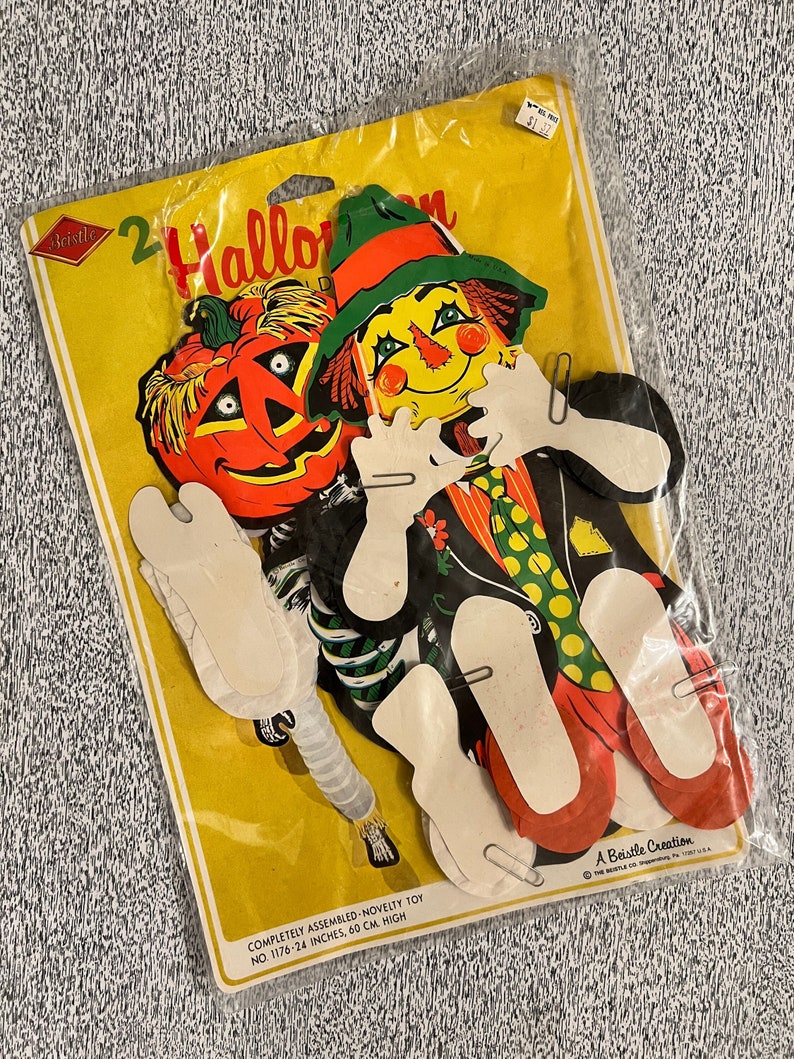 Beistle Vintage Circus Poster Cutouts 8 Stück - Zirkus Deko Für Mottopartys | 38,7 Cm Mehrfarbig
