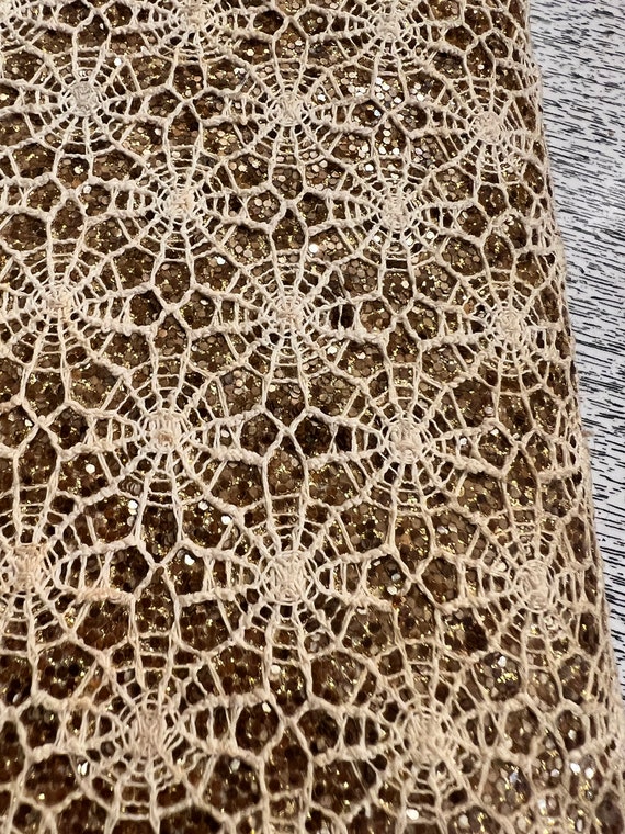 Glittery Gold 1950s/1960s Vintage Spiderweb Lace … - image 2