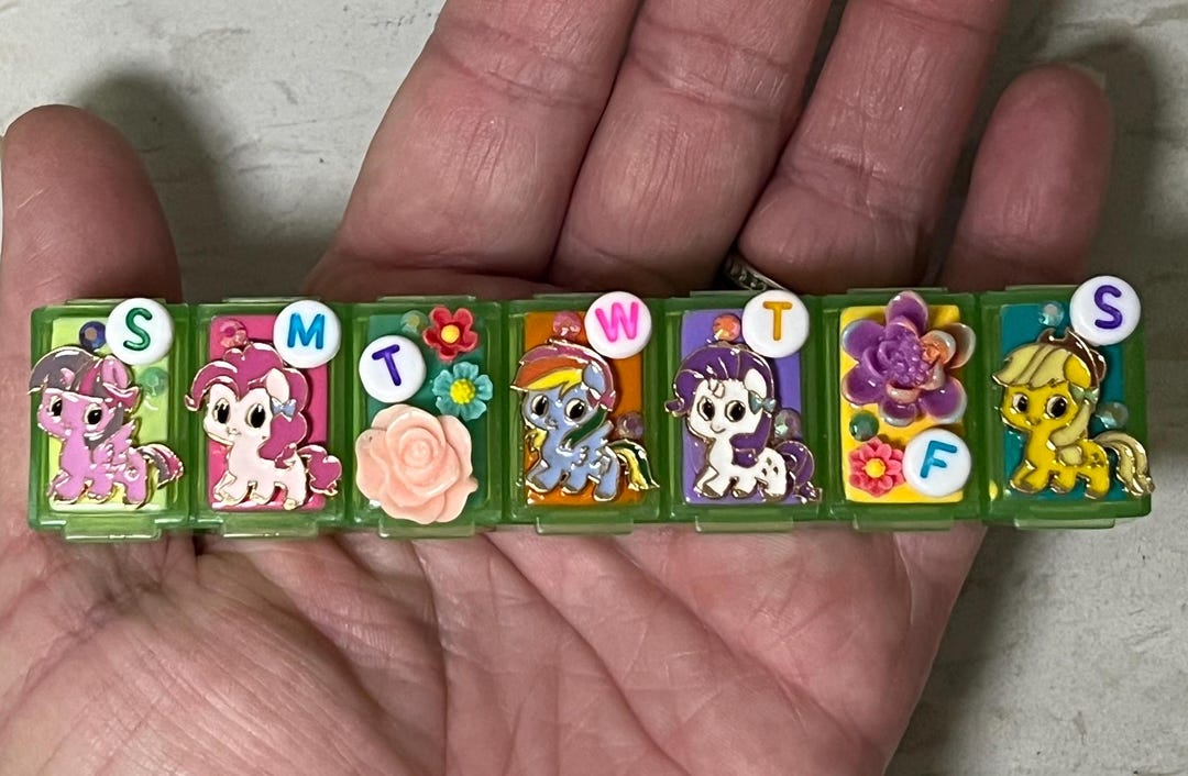 Teeny Pill Box Vitamin Case my Little Ponies Cute Pill Box, Medicine ...