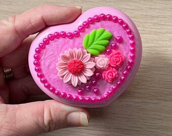 Embellished Kawaii Contact Lens Case • Floral Heart Contact Lens Case • Contact Lense Case • Contact Lens Case CUTE!