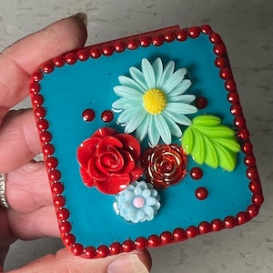 Embellished Floral Hypo Pot: Diabetes Travel Case