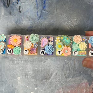 Floral Embellished Weekly Pill Case – 7 Day Organizer with Rhinestones & Resin Flowers