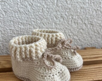 Handmade Baby boots (white)