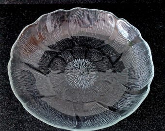 Vintage Glass Arcoroc Aspen Fleur Bowl, 1970s Shallow Glass Bowl Sunflower Design, Vintage Serving  Bowl,  Arcooroc France,  French Glass
