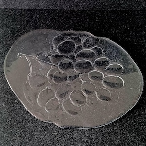 Vintage Kosta Boda Glass Plater Kosgrap by Ann Wärff, 1970s Sweden, Grape Design, Cheese or Snack Serving Plate, Scandinavian Art Glass
