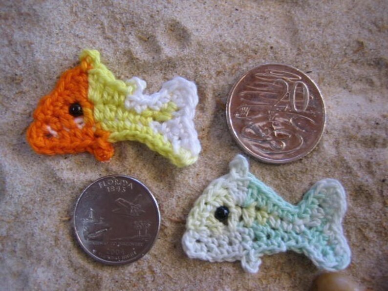 Treasures from the Queensland Beaches and Rockpools Crochet Patterns for Bookmarks and Motifs image 3