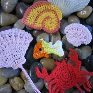 Treasures from the Queensland Beaches and Rockpools Crochet Patterns for Bookmarks and Motifs image 2
