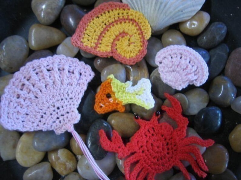 Treasures from the Queensland Beaches and Rockpools Crochet Patterns for Bookmarks and Motifs image 2