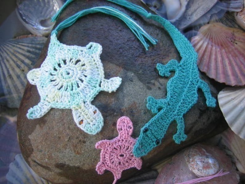 Australian Reptiles of the Water Crocodiles and Turtles crochet bookmarks and motifs image 1