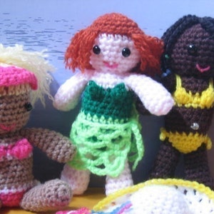 Surfie Chicks at the beach aussiegurumi crochet pattern image 5
