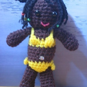 Surfie Chicks at the beach aussiegurumi crochet pattern image 2