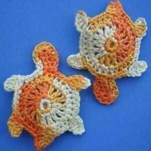 Aussie Beach Hair Accessories crochet patterns fish, seahorse, turtle image 4