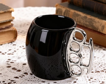 Creative Boxing Fist Ring Mug, Bent Body Ceramic Coffee Cup, Funny Knuckle Handle Mug, Unique Art Drinkware Gift for Home Office Desk