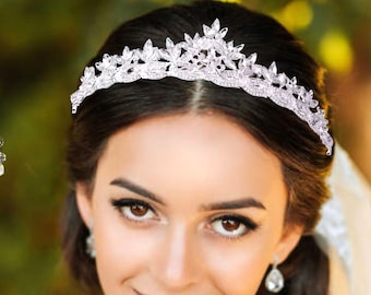 Princess wedding tiara, silver crystal tiara, luxury wedding tiara, wedding hair accessory, wedding jewelry, wedding tiara