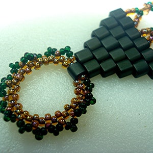 TUTORIAL Crystal Crossover Beaded Bracelet image 3