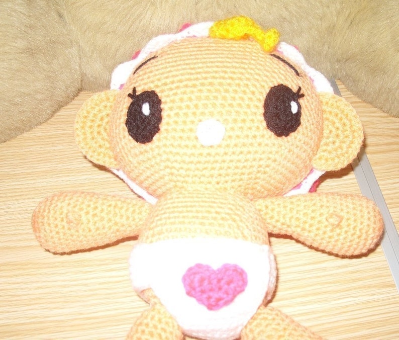 Amigurumi Kawaii Baby Girl crochet pattern image 4