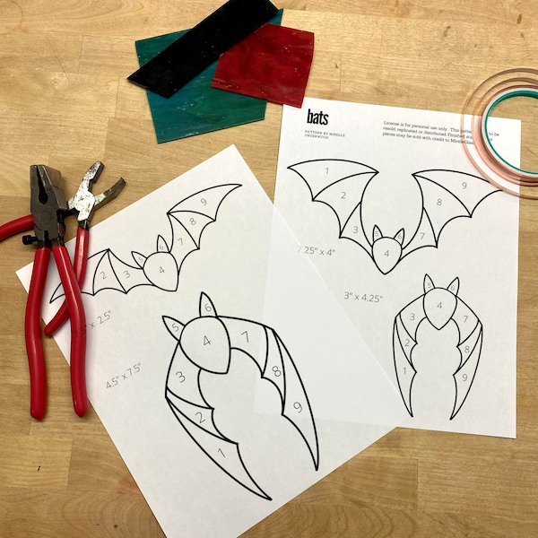 Digital Stained Glass Pattern / Set of 3 Bat Halloween Ornaments PDF Instant Download (beginner to intermediate)