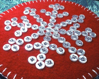 Snowflake Recycled Wool Button Mat