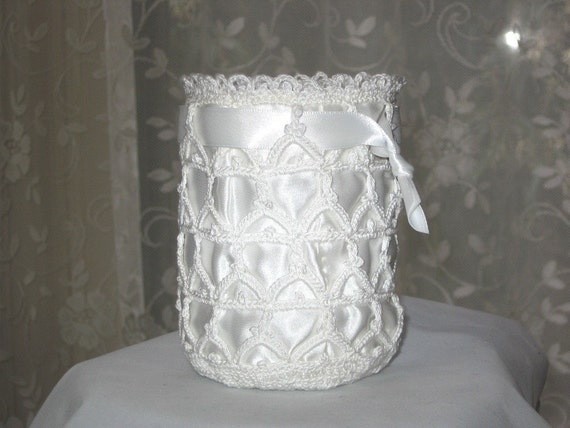 Dainty Crocheted Lace Bridal Wristlet Bag | Etsy