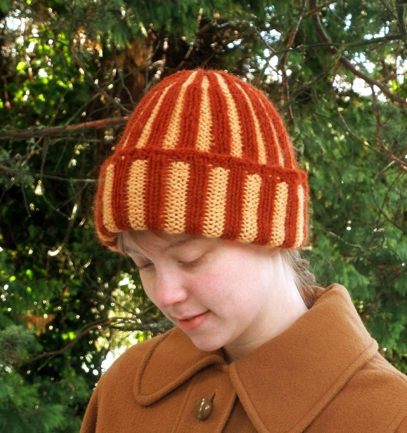 Double Knitted Corrugated Rib Cap in Rust and Peach image 4