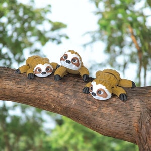 Tiny Sloth 3D Figure (movable) - 3DPrintZoo | Desk Decoration | Mini Flexi Animal