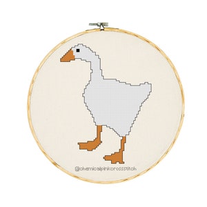 goose cross stitch pattern
