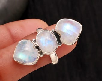 Anello con pietra di luna ~ Pietra portafortuna di giugno ~ Argento Sterling 925 ~ Pietra preziosa ~ Gioiello ~ Importante ~ Boho ~ Fatto a mano ~ Boho ~ Hippie ~ Gypsy ~ MR092 - Italia Anello con pietra di luna ~ Pietra portafortuna di giugno ~ Argento Sterling 925 ~ Pietra preziosa ~ Gioiello ~ Importante ~ Boho ~ Fatto a mano ~ Boho ~ Hippie ~ Gypsy ~ MR092 - Italia