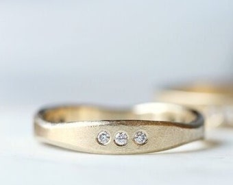Curvy 14k Gold Moissanite Wedding Band, Organic Form Ring