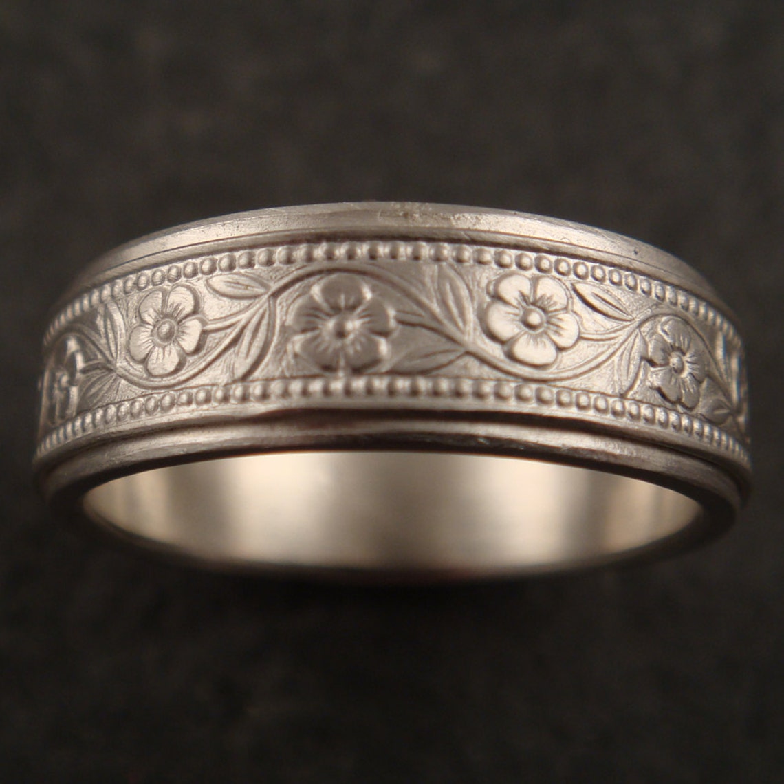 Womens Wedding Band Set Petunia Wedding Ring Set 14k Gold Etsy