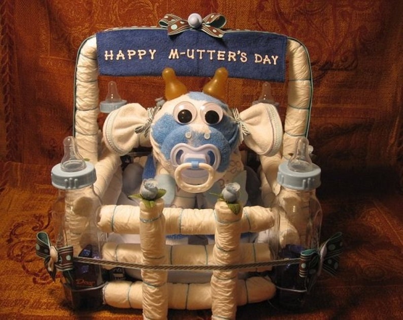 INSTRUCTIONS on how to make this moorvelous COW from DIAPERS Etsy