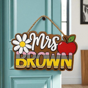 Personalized 3D Wooden Teacher Name Sign – Custom Classroom Door Hanger Gift for Back to School & Teacher Appreciation