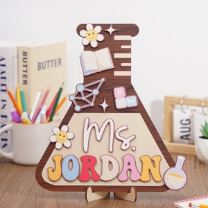 Letrero 3D personalizado con el nombre del profesor de ciencias, decoración para el aula, colgador de puerta para el profesor, letrero de regreso a clases para el profesor.