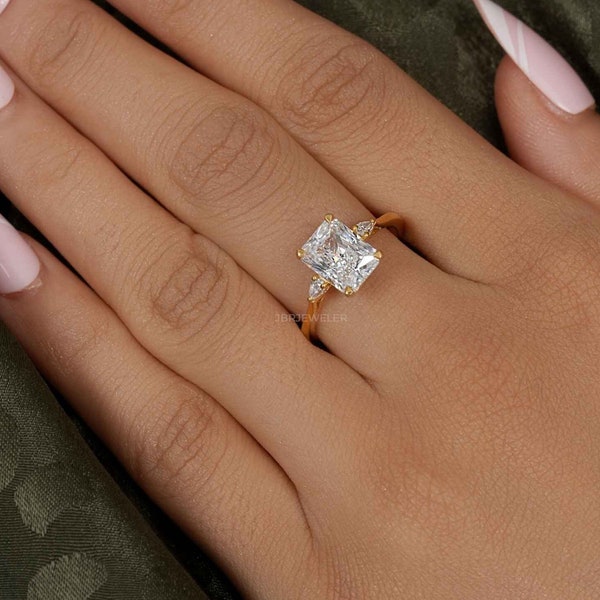 Radiant Cut Three Stone Engagement Ring-IGI Certified F/VS1 1 to 2 ct Lab Grown Diamond Ring-Wedding Ring-Proposal Diamond Ring