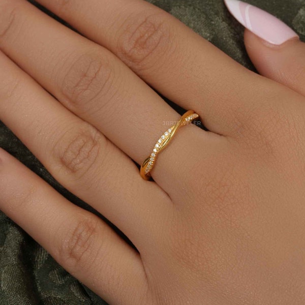 Infinity Twist Wedding Band-14k Yellow Gold CVD Wedding Ring-Anniversary Gift For Her-Simple Vine Stacking Ring-Twisted Matching Band