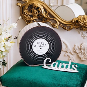 Boîte personnalisée en bois pour cartes de mariage avec motif disque vinyle - Panneau latéral en acrylique personnalisé avec le titre spécial de votre chanson