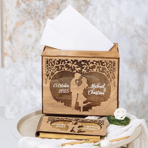Trouwkaartdoos Idee verliefd stel + gastenboek + receptiebordje + 2 houten pennen - gepersonaliseerde bruiloftsset voor kaarten en geschenken geheugendoos
