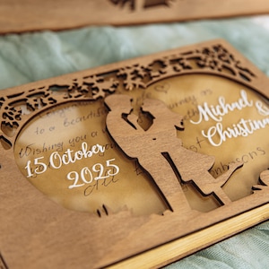 Hochzeitsgästebuch Alternative + Kartenbox + Holzschild für Karten und Geschenke + 2 Stifte - Verliebtes Paar Set Hochzeitsdeko Stammbaum Design