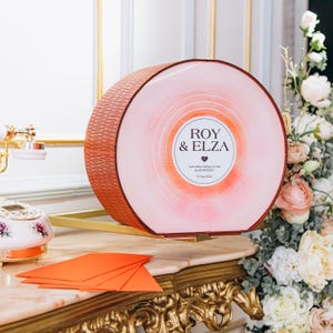 Boîte personnalisée pour cartes de réception de mariage avec motif personnalisable et emplacement pour enveloppe