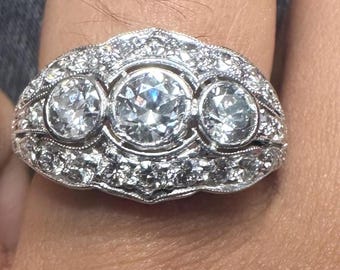 Diamonds(1.75 CT Approx) Platinum Art Deco Gorgeous Ring Size 6