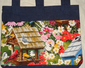 New Handmade Backyard Birdfeeder Birds Walker Tote Bag