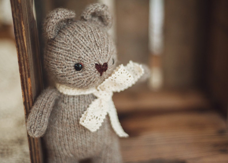 PATTERN Brambles Bear adorable knitting handknit bear image 2