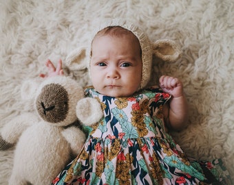 PATTERN Lamb and Bunny bonnet for newborn photography