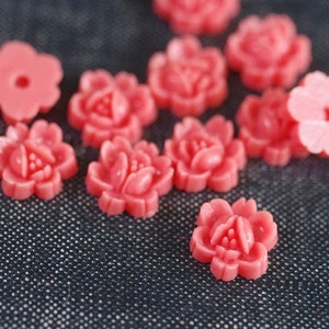 11mm Vintage Five Petal Lotus Lily Flower Cabochons - Rose Pink - LAST 15pcs - Vintage Floral Flatback Cabs, Lotus Flower, Rosebud