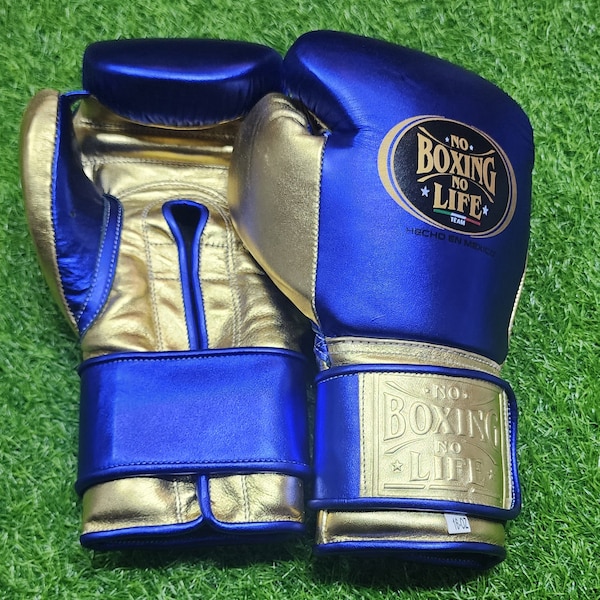 Boxing Gloves Hand made in Top Grade cow Hide Leather