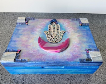 Hamsa Hand Crescent Moon Tarot Card Box | Druzy Quartz & Agate | Oracle Deck Crystal Storage Box | Altar Decor