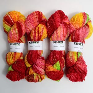 DK Superwash Merino Boucle Wool 100g in colour Day Dream
