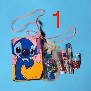 Stitch Girls Crossbody Lip Gloss Bundle