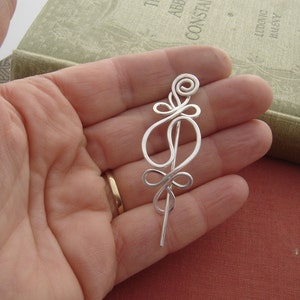 Little Yin Yang Harmony Sjalnål i sterlingsilver, halsduksnål, tröjbrosch, stickargåva för kvinnor spetssjalnål, koftaklämma bild 2