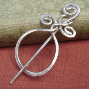 Circle With A Twist Sterling Silver Shawl Pin, Knitted Scarf Pin, Wrap Closure, Silver Brooch, Sweater Fastener, Gift for Knitter, Crocheter