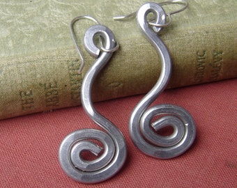 Swinging Spiral Dangle Earrings, Light Weight Hammered Aluminum Wire, Gift for Women, Boho Everyday Casual